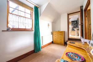 Photo 33- click for photo gallery